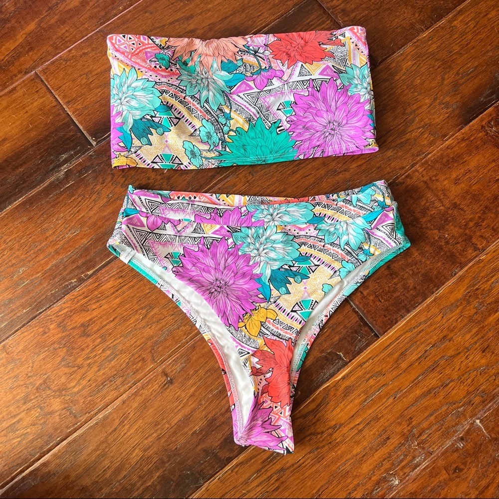 Body Glove Strapless Bikini set